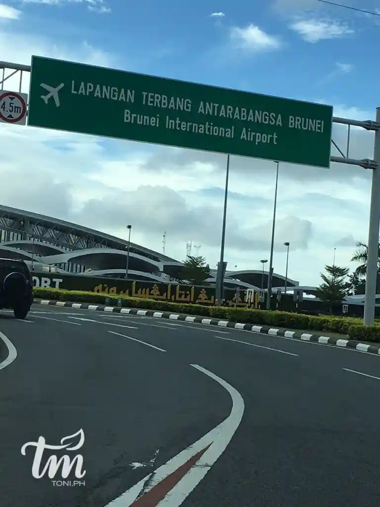 Lapangan terbang antarabangsa brunei
