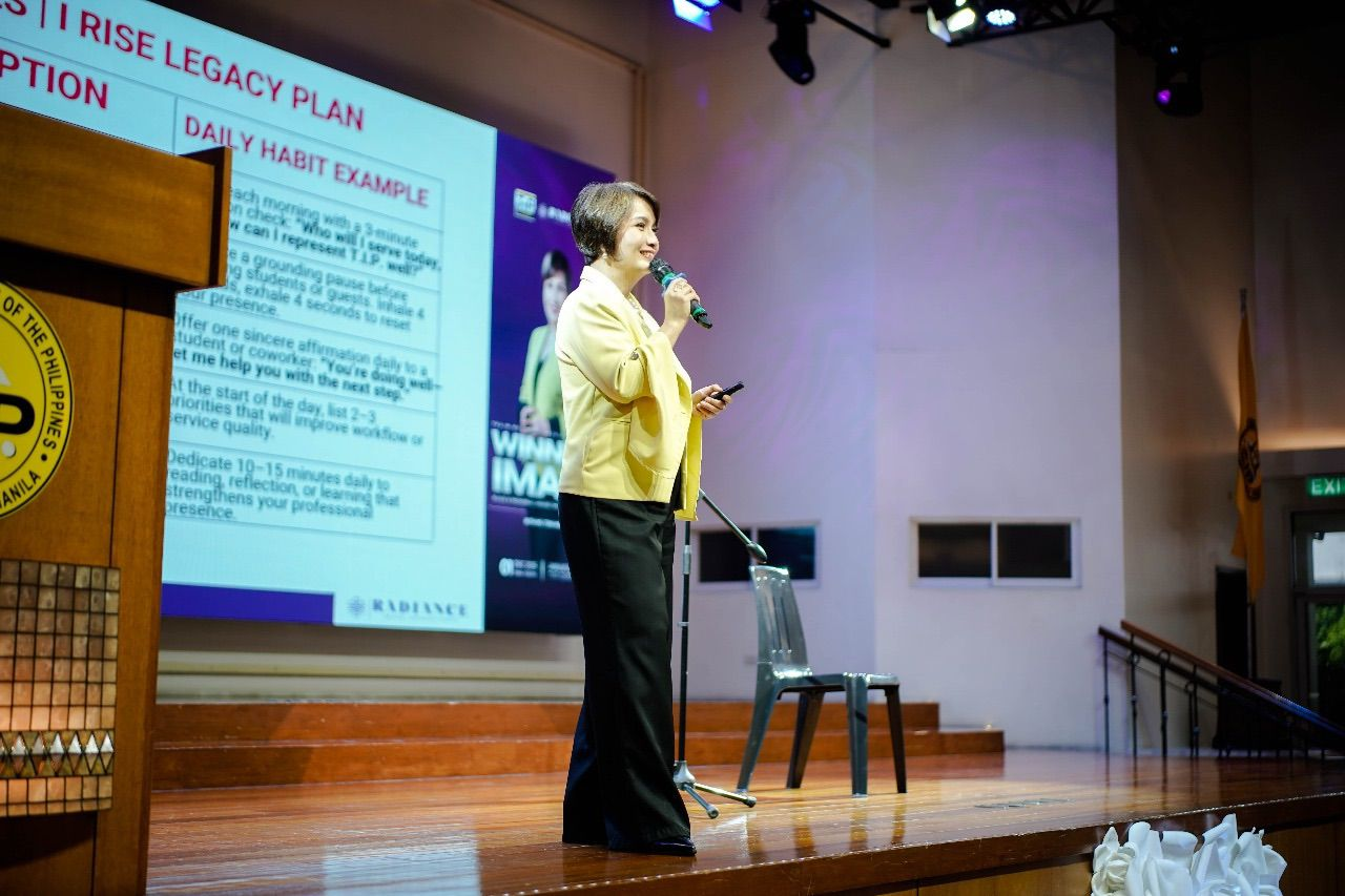 Why Corporations Book Toni Miranda for Leadership Development Keynotes